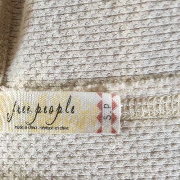 Women's Cream Long Sleeve Top with Intricate Cuff Detail - Picture 4 of 4